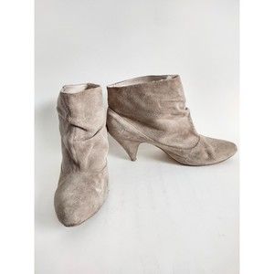 Kimchi Blue Suede Boho Beige Slouchy Ankle Boots Women's size 10 3" Cone Heel